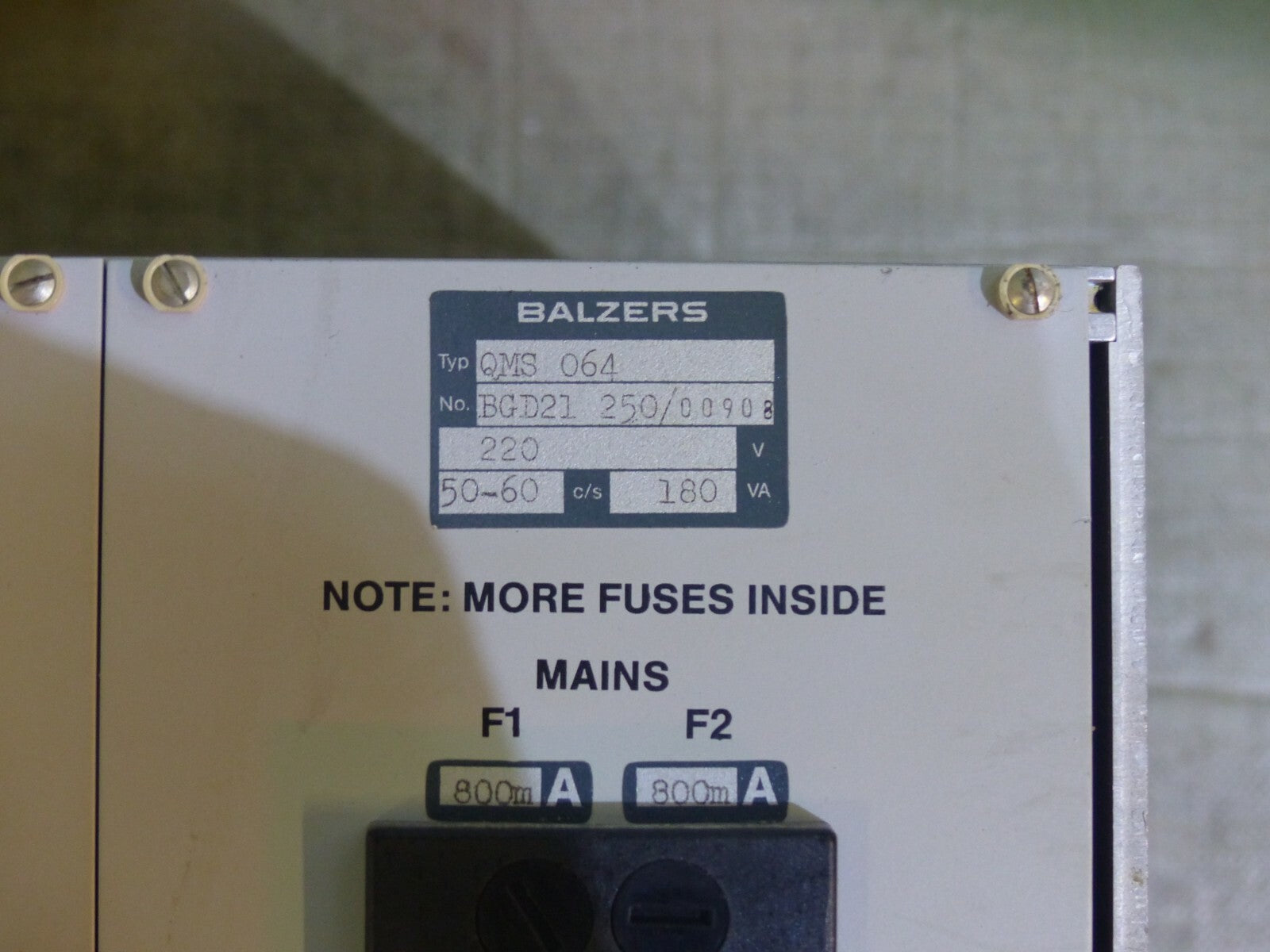 Balzers QMS064