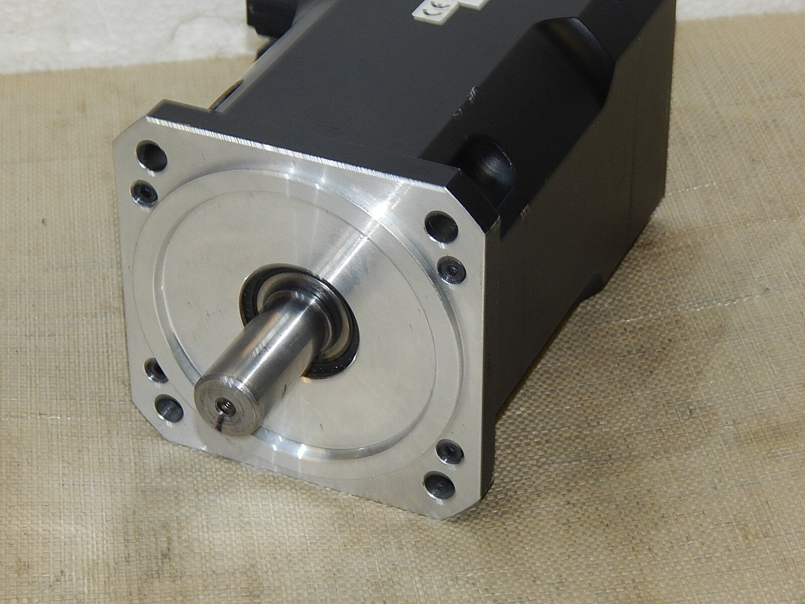 ESR Pollmeier Servomotor. MR 6949.2088-D0260-U1-N45-G01-A0B-M0-P0-S0 used