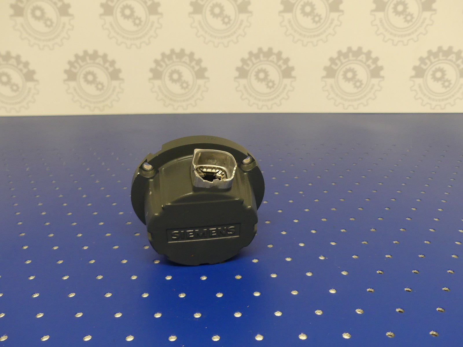 SIEMENS 6FX2001-5JE24-2DC0 HEIDENHAIN AM24DQI88.033-2048-6TB10-V4 Beschädgit