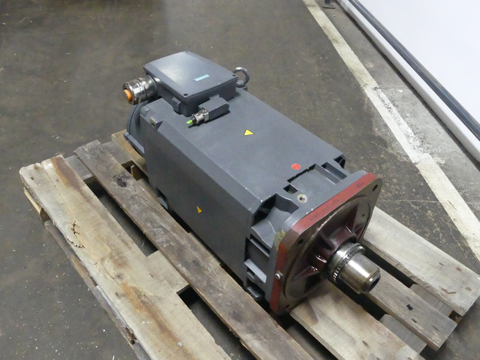 Siemens 1PH8165-1DF03-1BA1