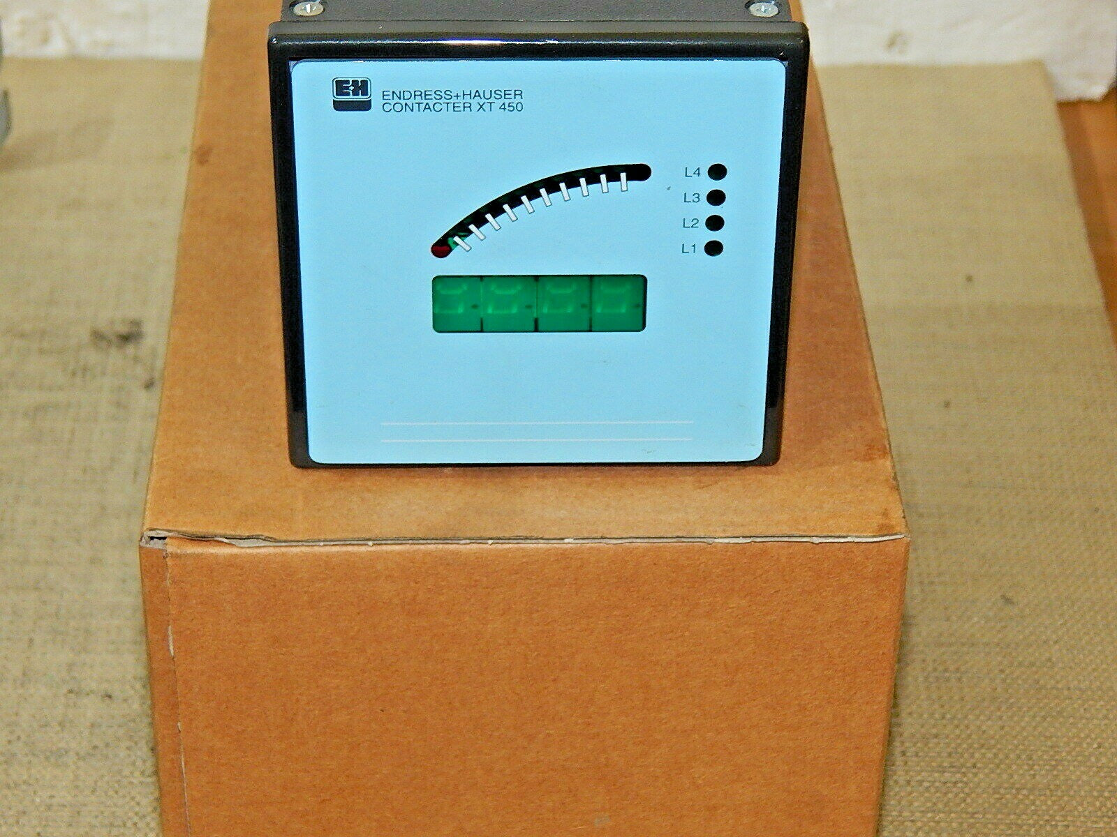  Endress+Hauser Contacter XT450-LB41  XT450LB41 230V 50/60Hz max. 11VA 