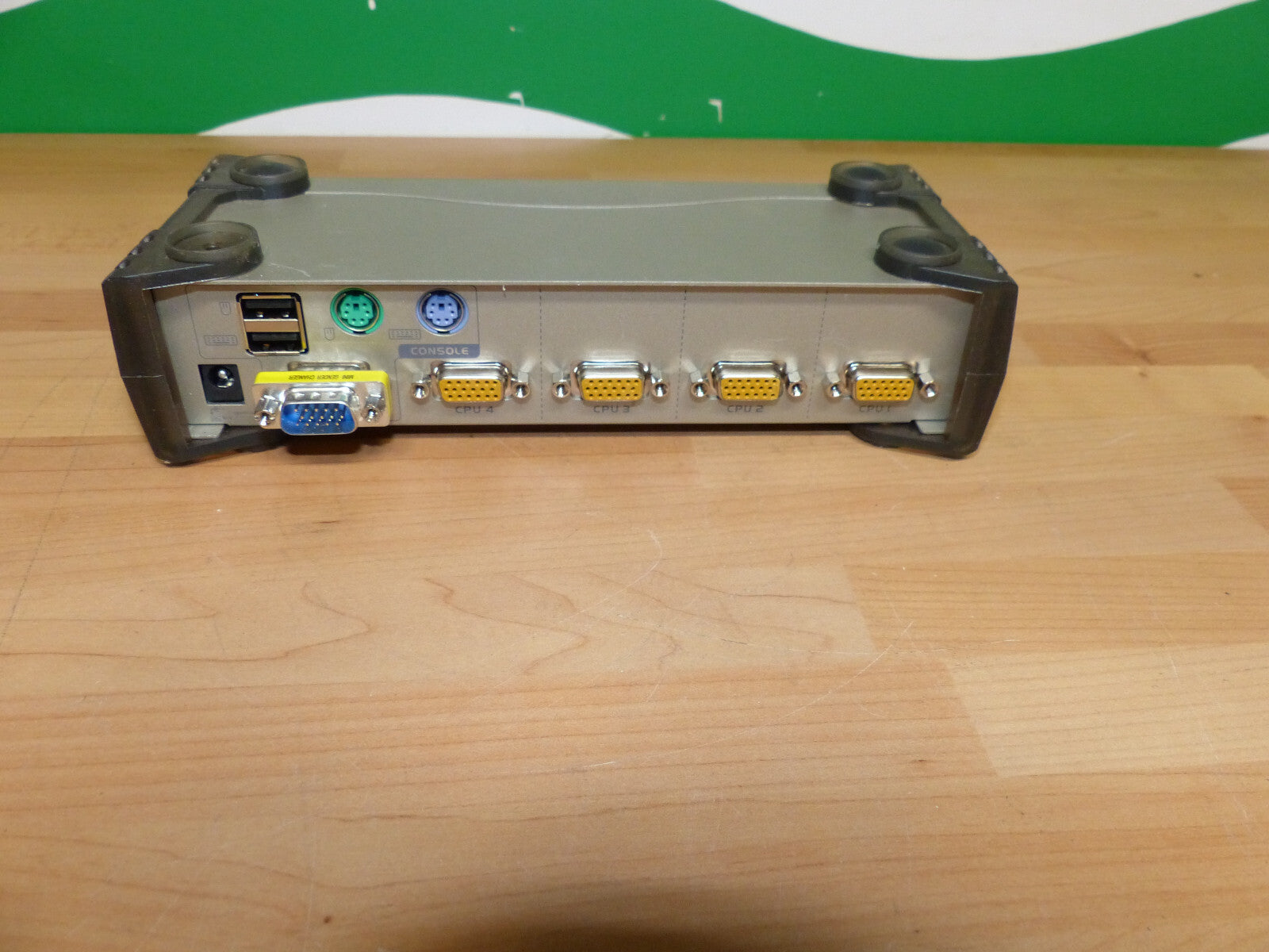 Aten CS84U 4 Ports PS/2-USB  Desktop KVM Switch USED