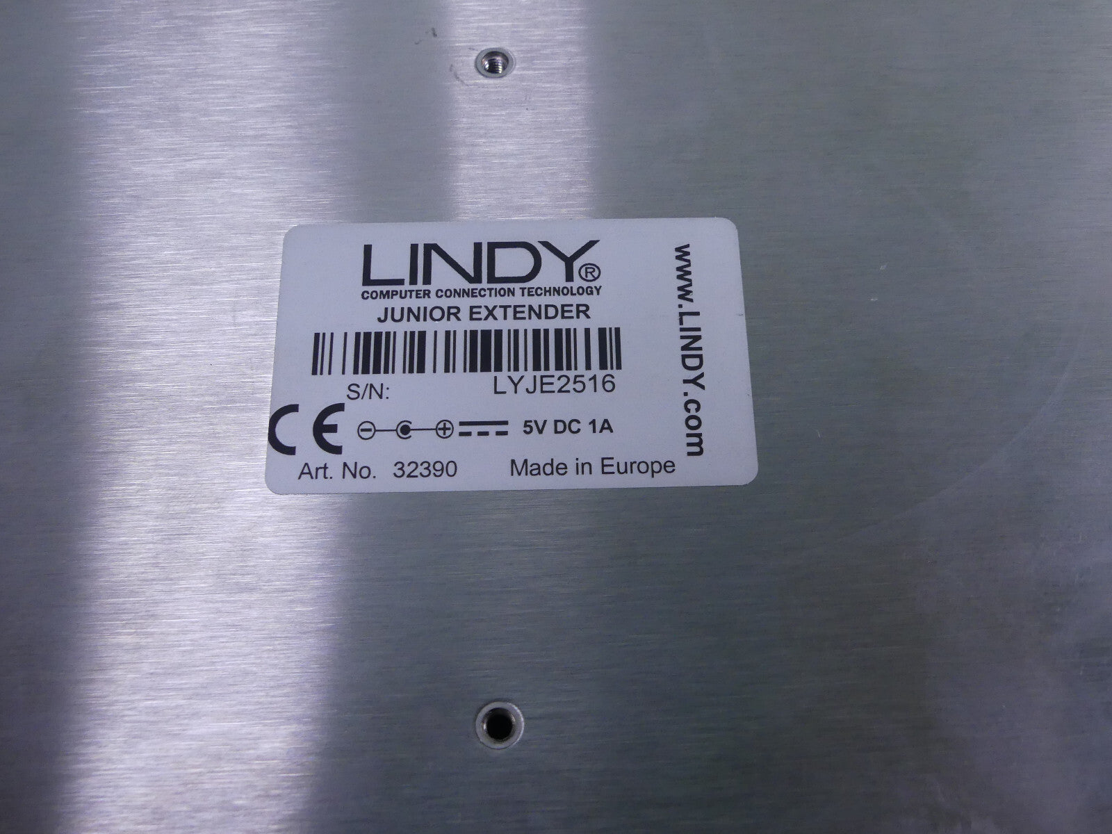 LINDY JUNIOR EXTENDER CPU SWITCH S/N: LYJE2516