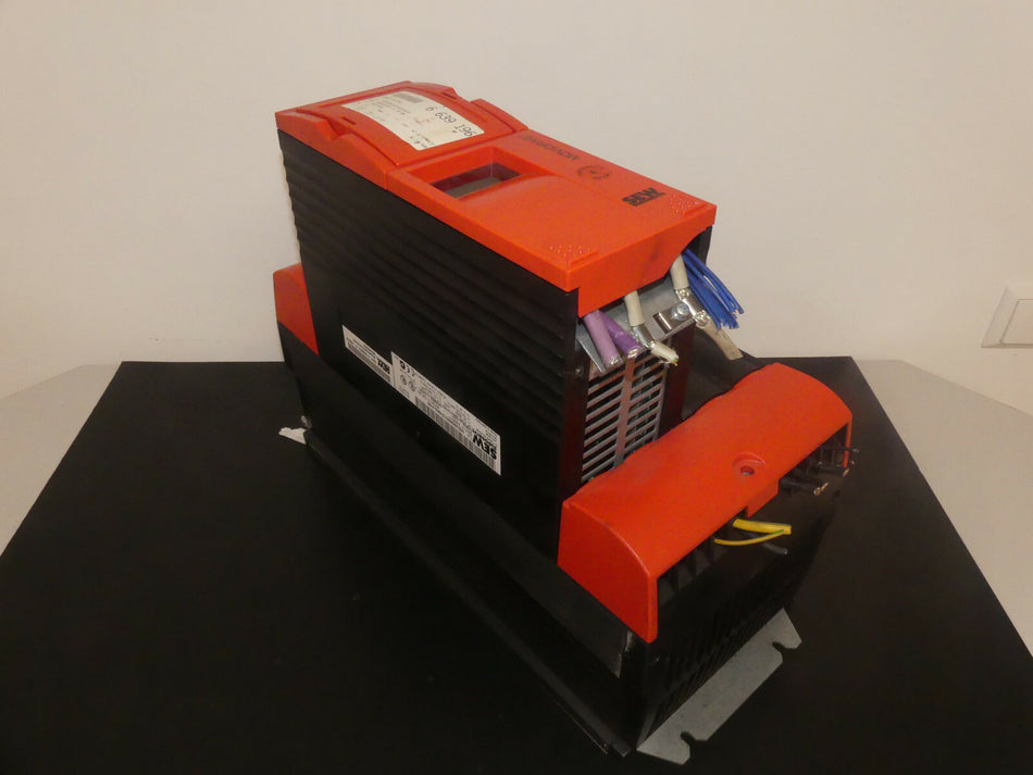 SEW MDX60A0220-503-4-00 + MDV60A0015-5A3-4-00