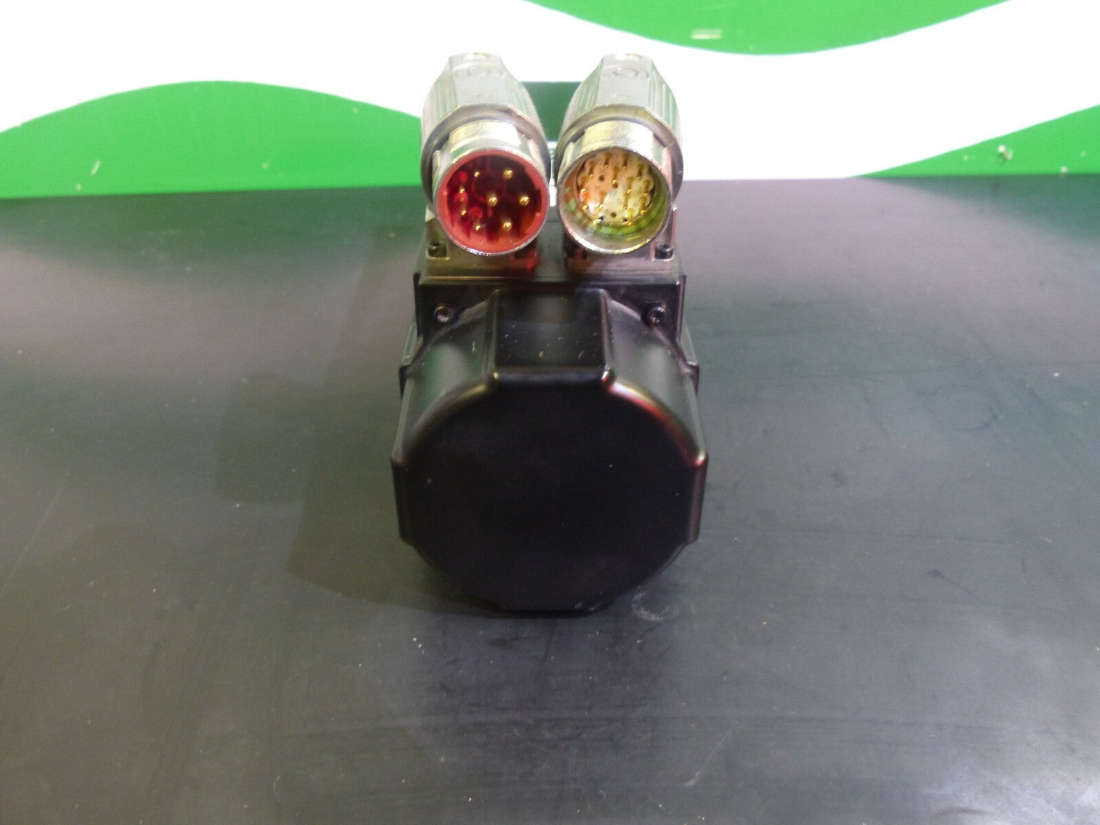 Beckhoff SERVOMOTOR AM3033-0C31-0000 