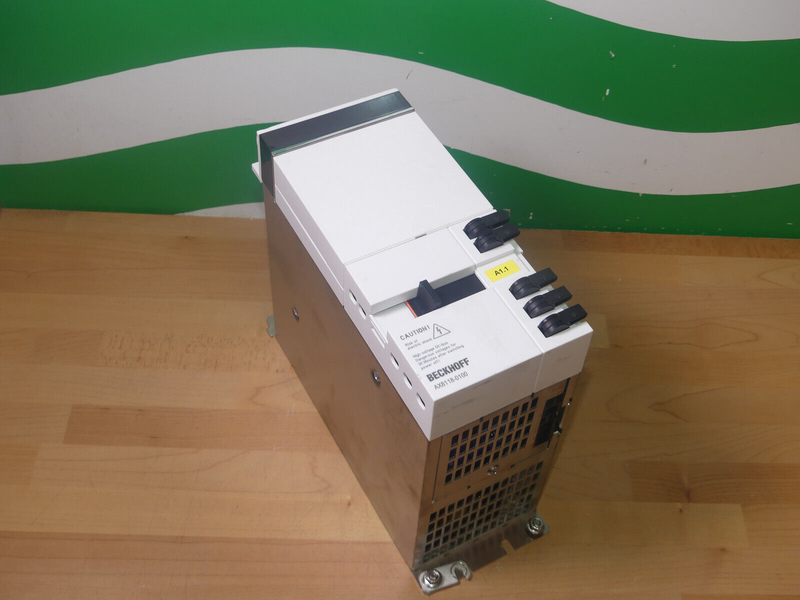 Beckhoff AX8118-0100-0000