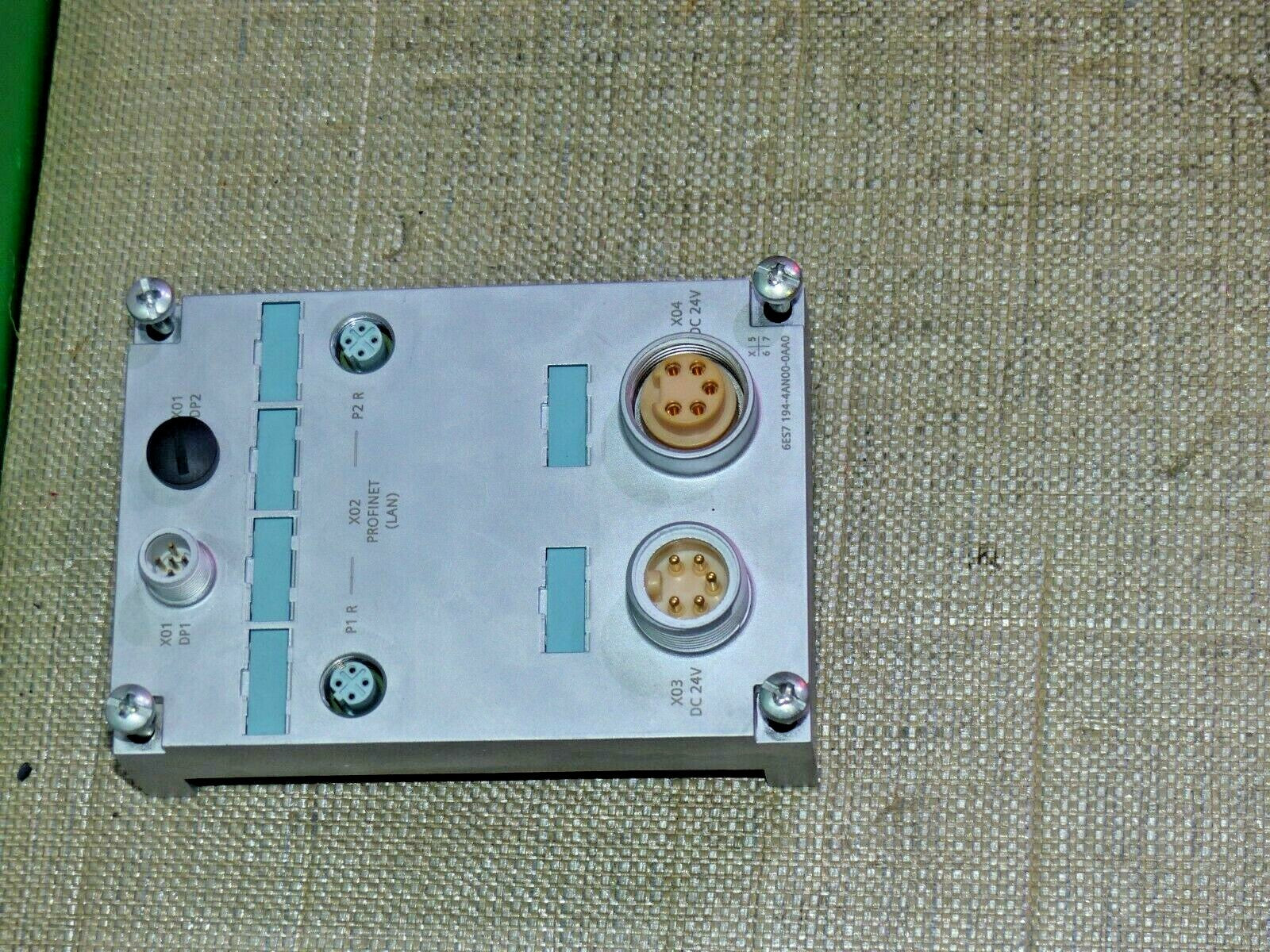  Siemens Anschlusseinheit   6ES7 194-4AN00-0AA // 6ES7 194-4AN00-0AA0 Neuwertig 