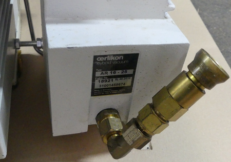 LEYBOLD VACUUM PUMP D25B + AR16-25