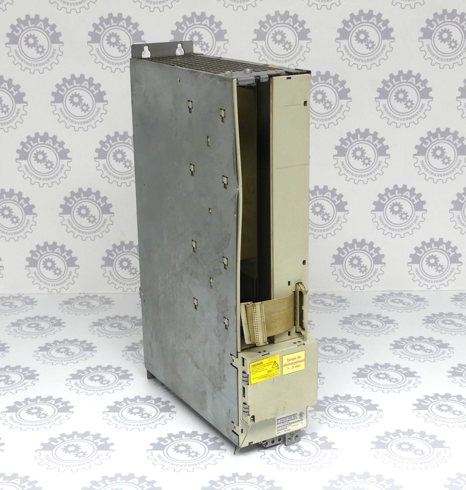 Siemens 6SN1123-1AA00-0DA1 (leicht beschädigt)