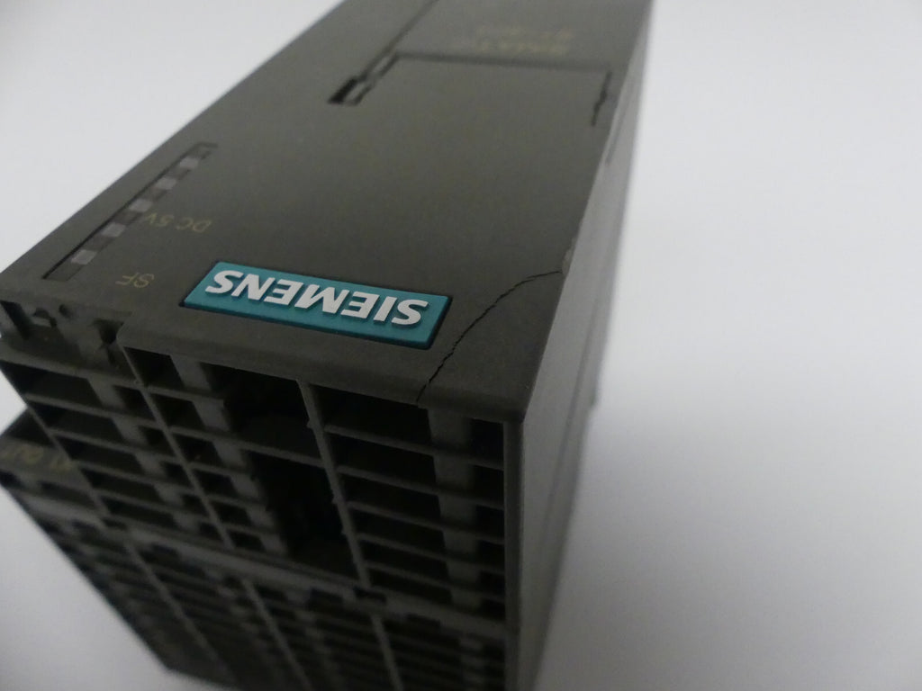 SIEMENS 6ES7 361-3CA01-0AA0 LEICHT BESCHÄDIGT, S.BILDER