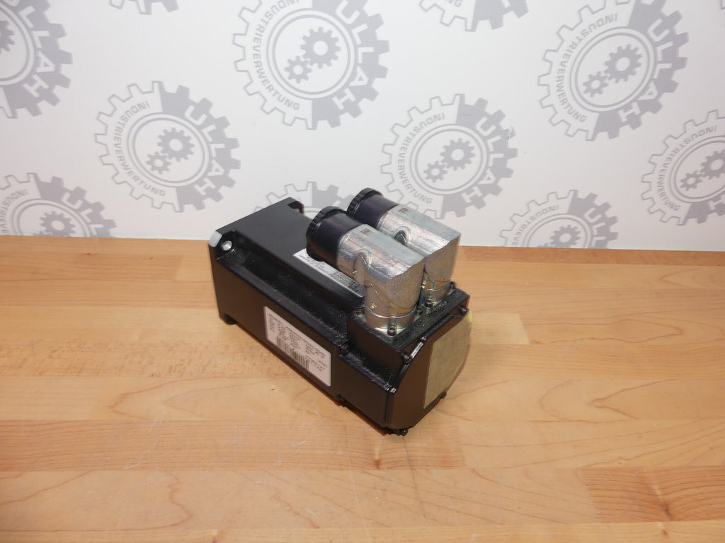 BECKHOFF AM3032-0D40-0000