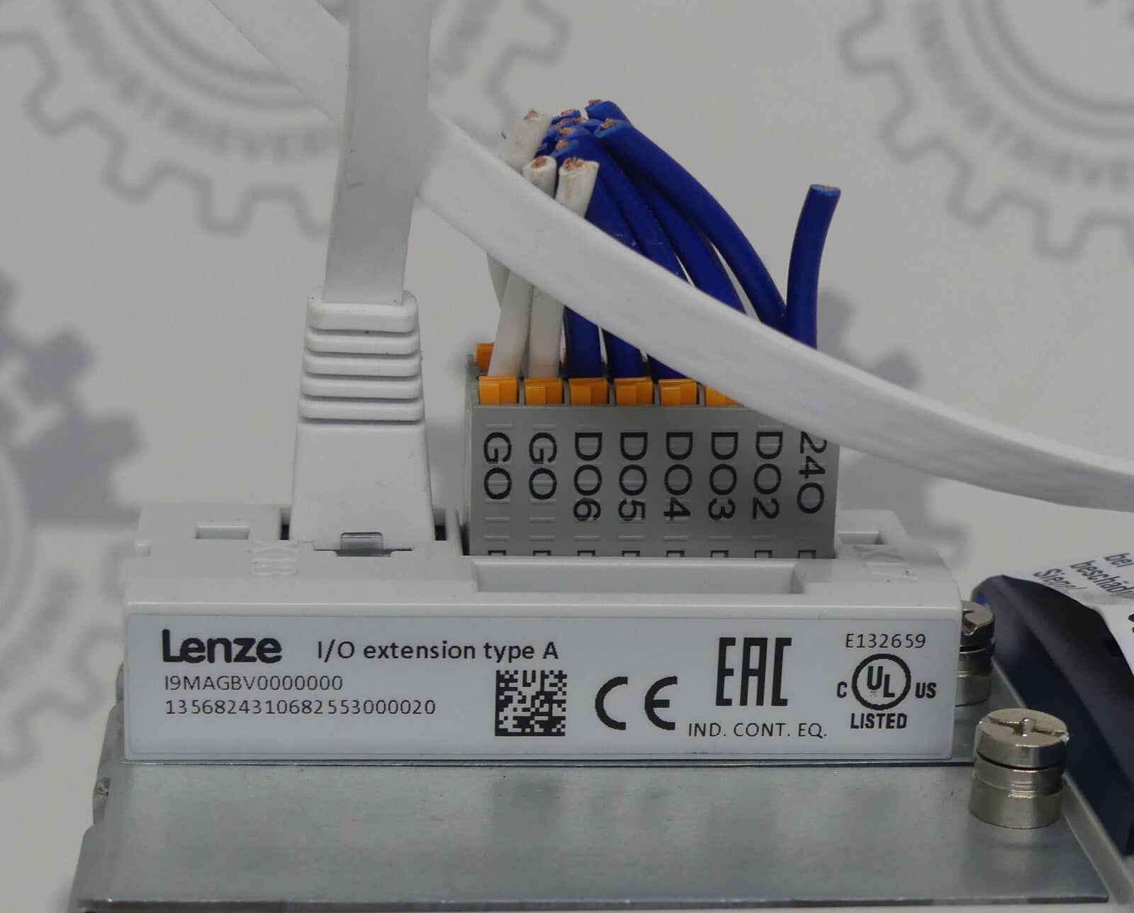 LENZE EF3220T EF3220T-0000-1001-00