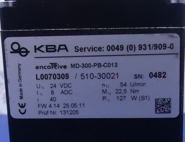 TR Electronic encoTRive MD300-PB-C013 Servomotor + Getriebe Neugart PLE60