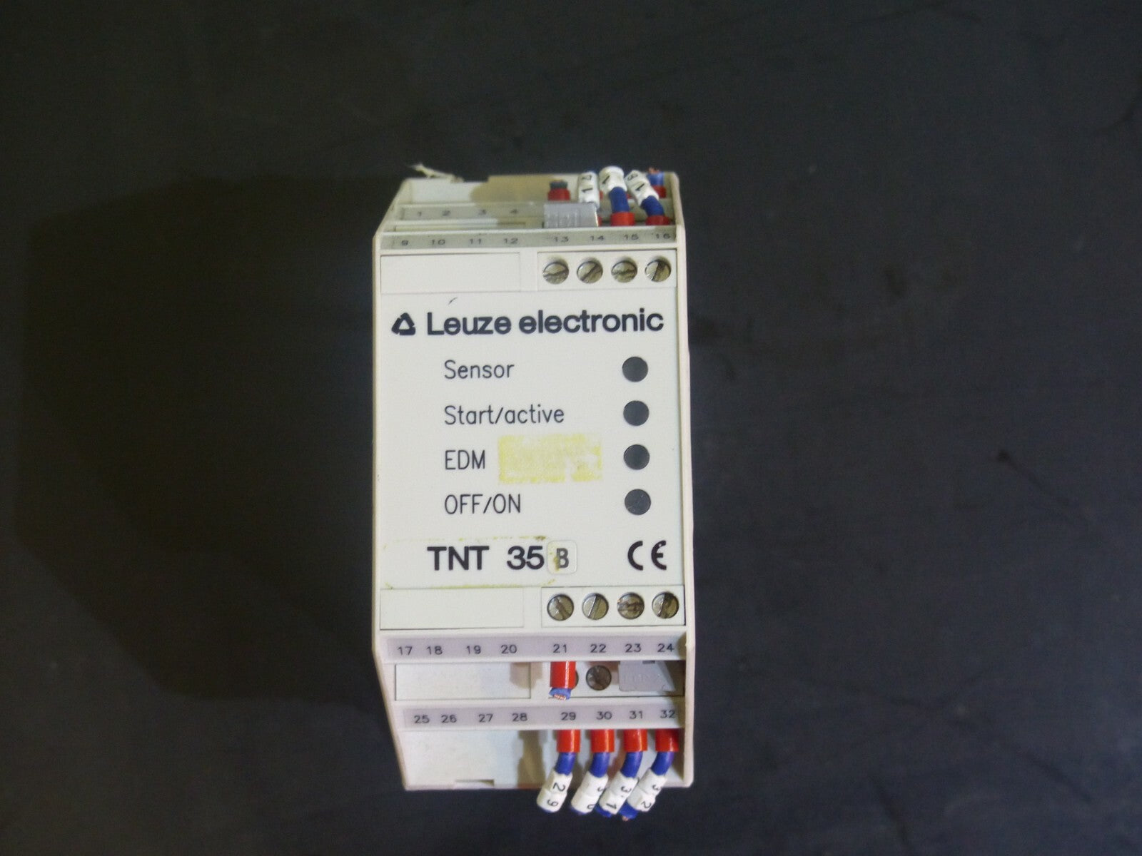 Leuze TNT 35B