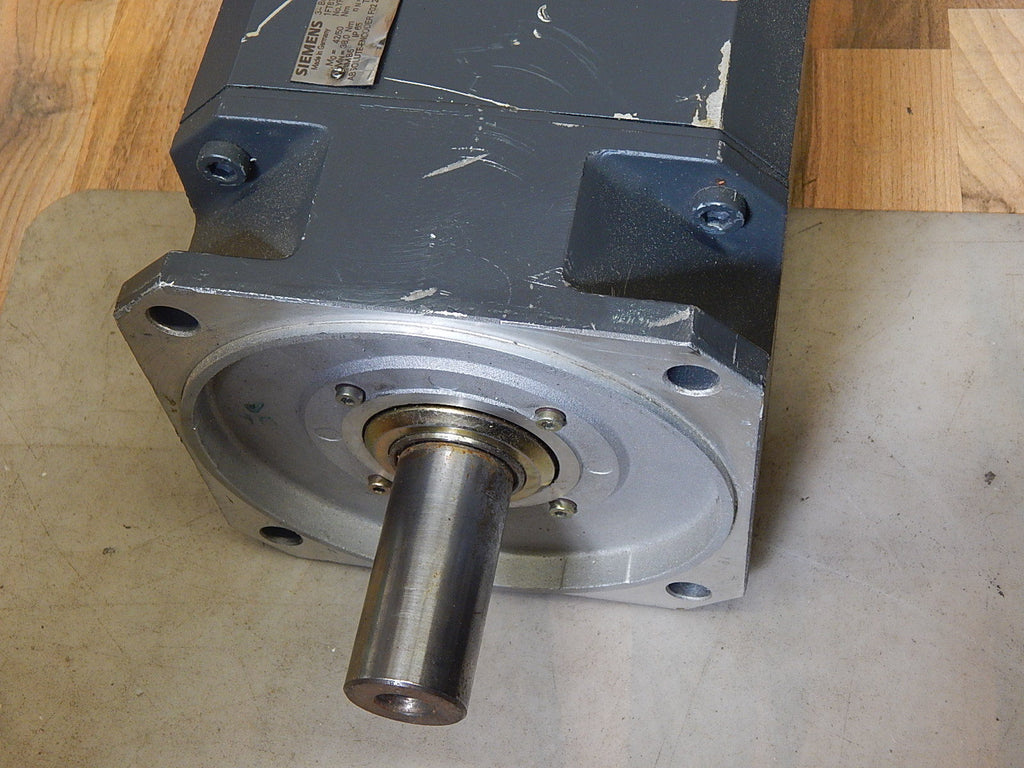 SIEMENS  3~ Brushless Servomotor / 1FT6105-1AC71-4EG1  Used