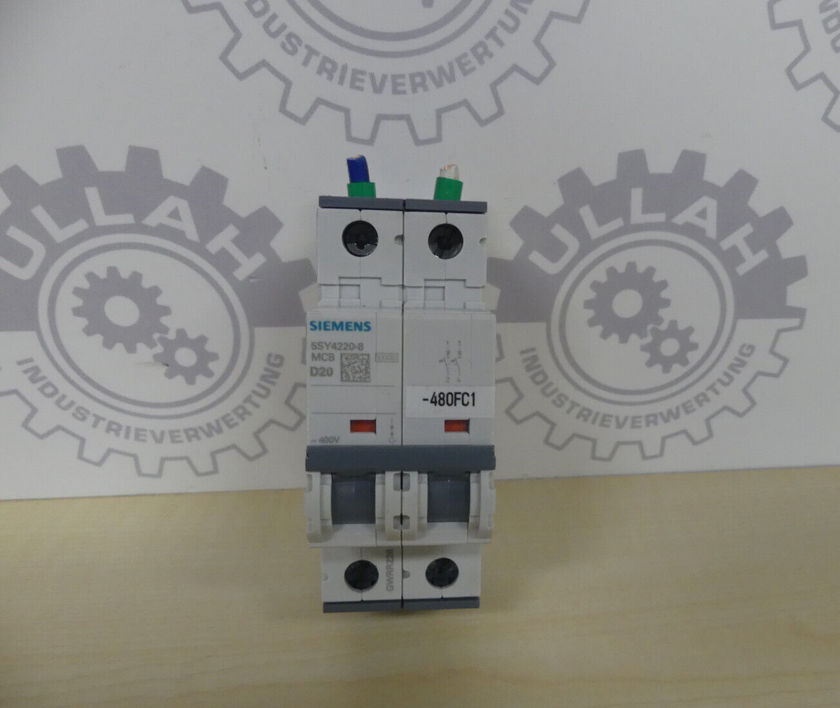 SIEMENS 5SY4220-8