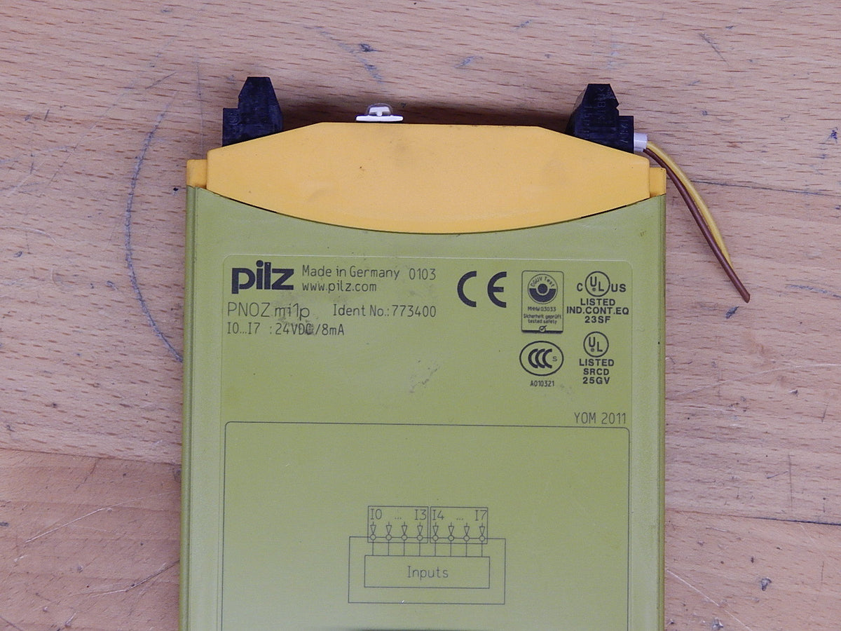 Pilz PNOZ mi1p //  PNOZmi1p  773400 Erweiterungsmodul  Used
