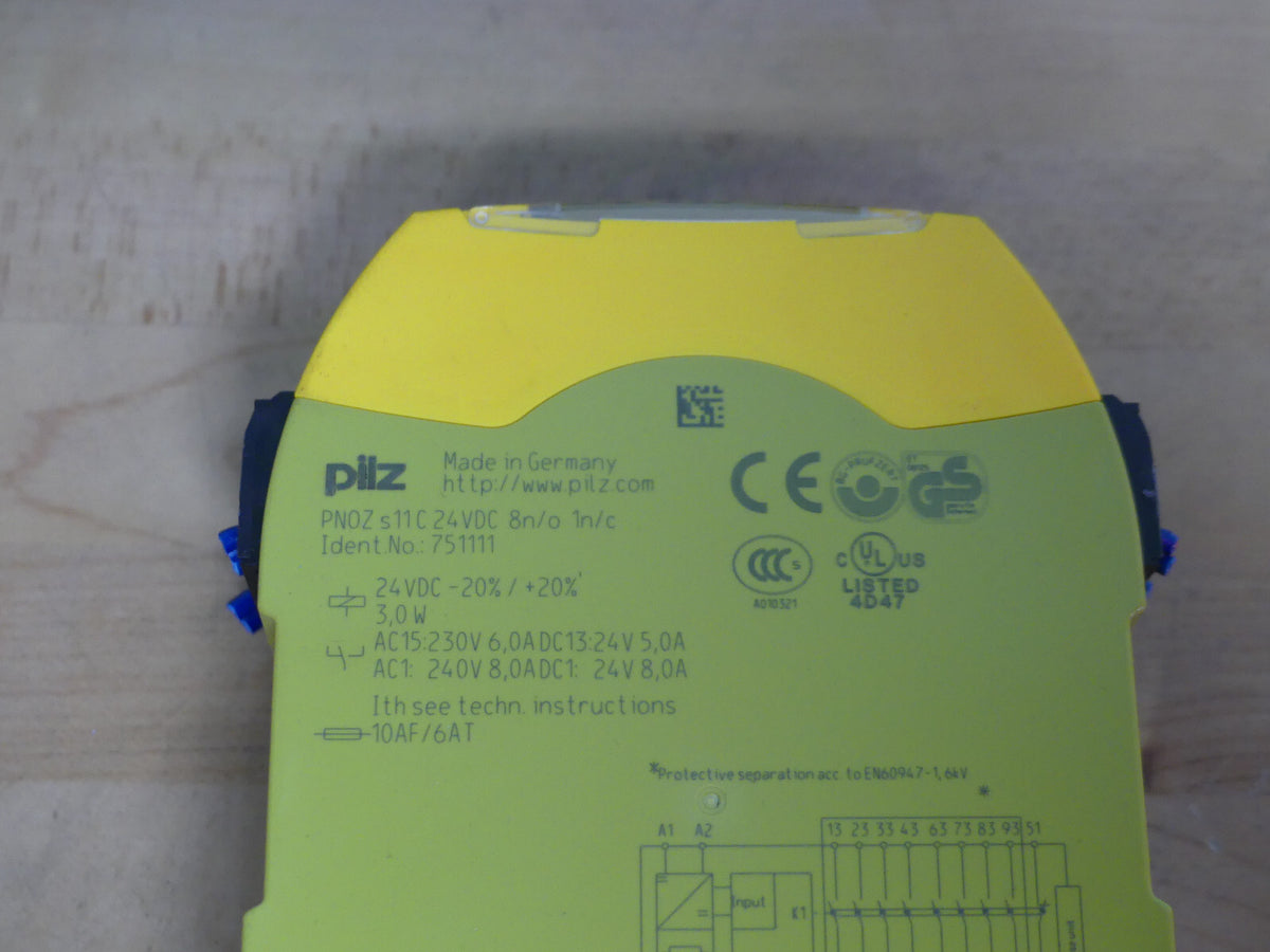 Pilz PNOZ s11 C 24VDC 8 n/o 1 n/c 751111