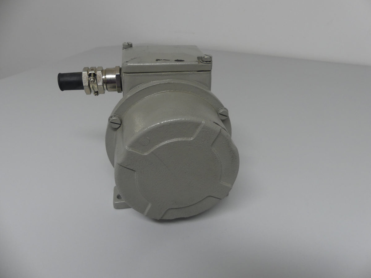 Hübner TDP  0,7-6  Gleichstrom Tachometer Dynamo Tacho