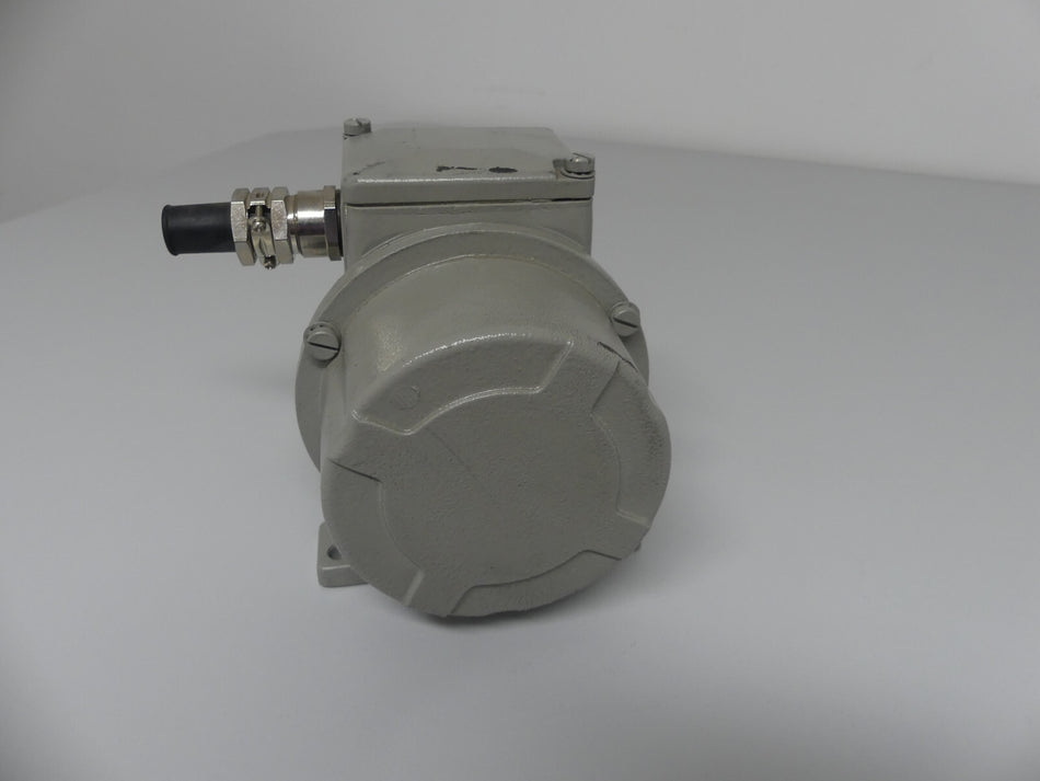 Hübner TDP  0,7-6  Gleichstrom Tachometer Dynamo Tacho
