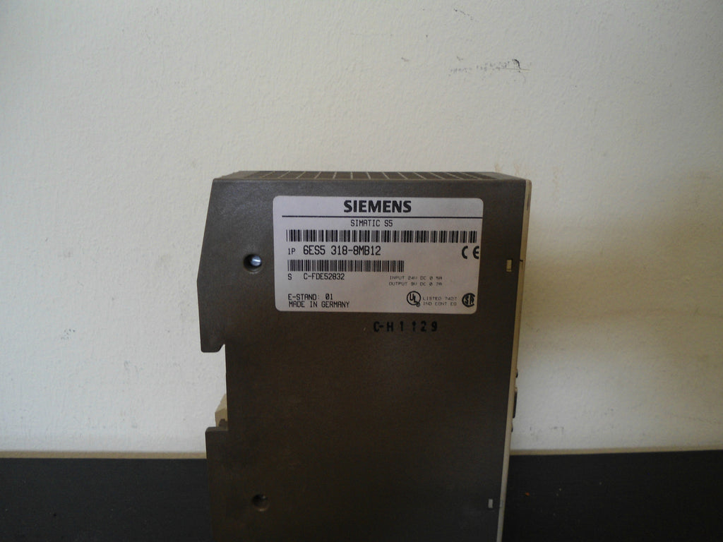 Siemens Simatic  S5  ET200U  6ES5 318-8MA12