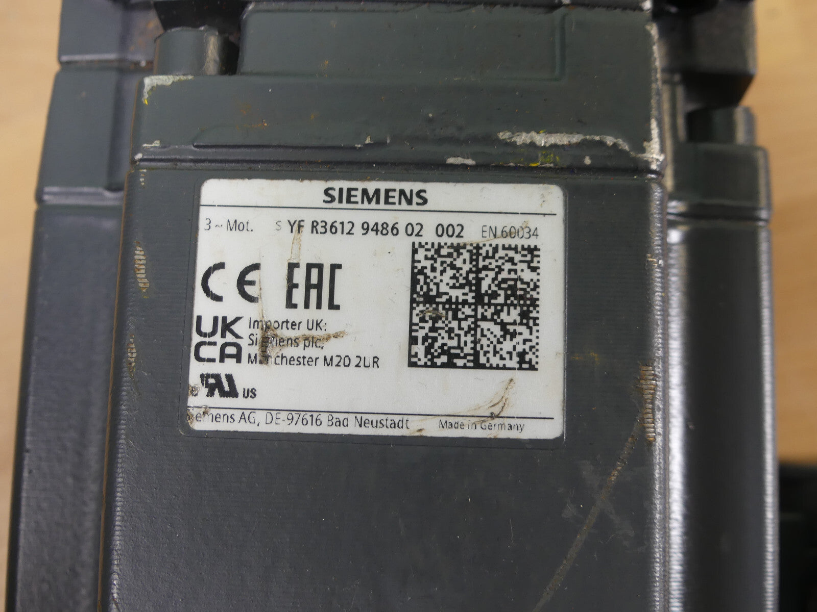 siemens 1fk7042-2ac71-1ug0-z   1fk70422ac711ug0z