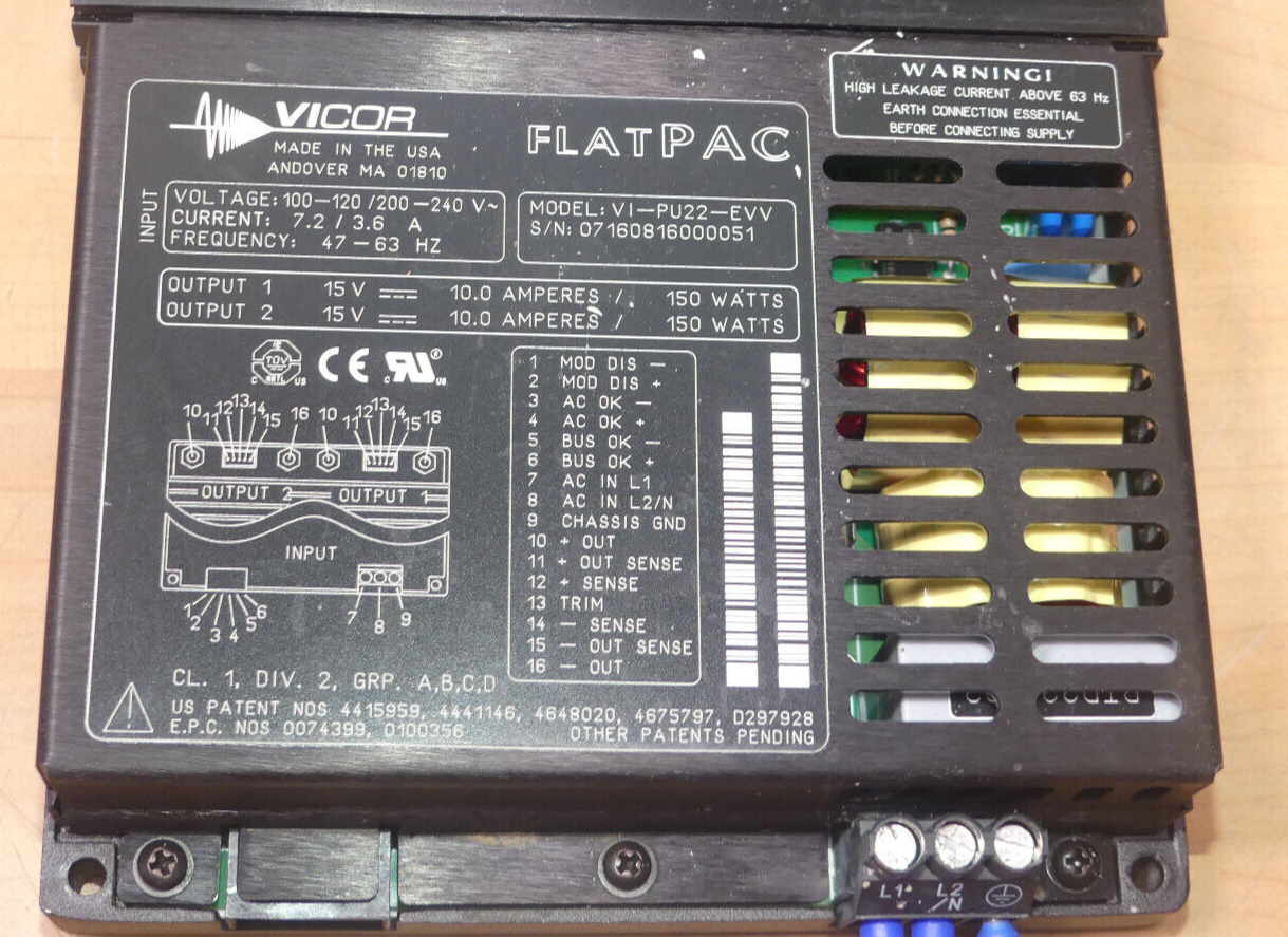 VICOR FLAT PAC VI-PU22-EVV  Netzteil used
