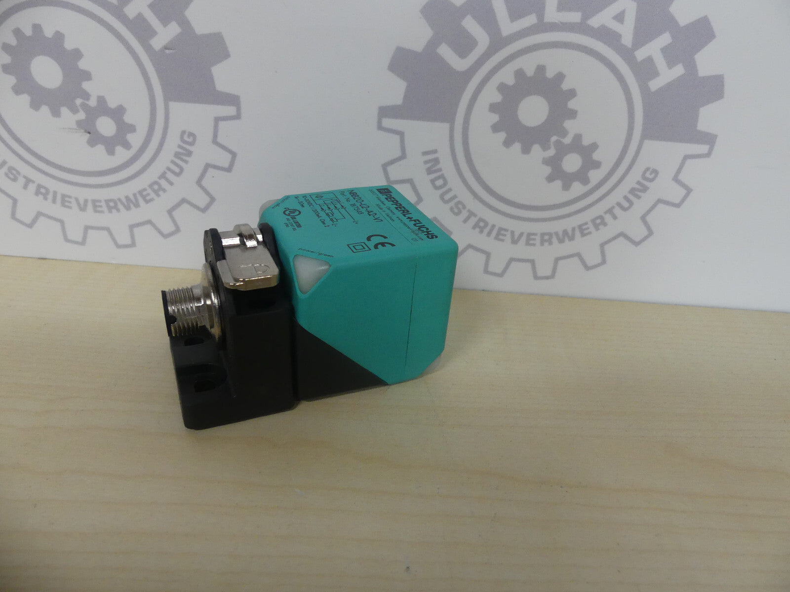 PEPPERLE+FUCHS NBB20-L2-A2-V1