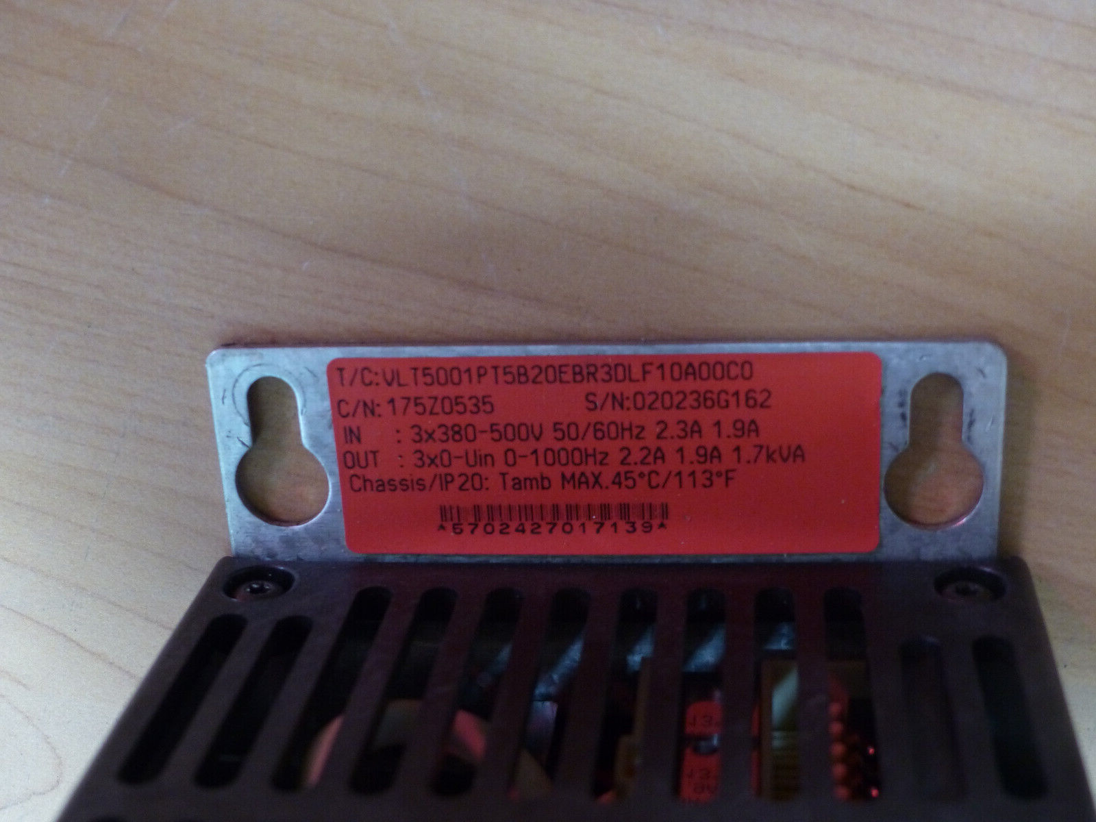 Danfoss VLT 5000 VLT5001PT5B20EBR3DLF10A00C0 175Z0535 1,7kVA   175Z0401
