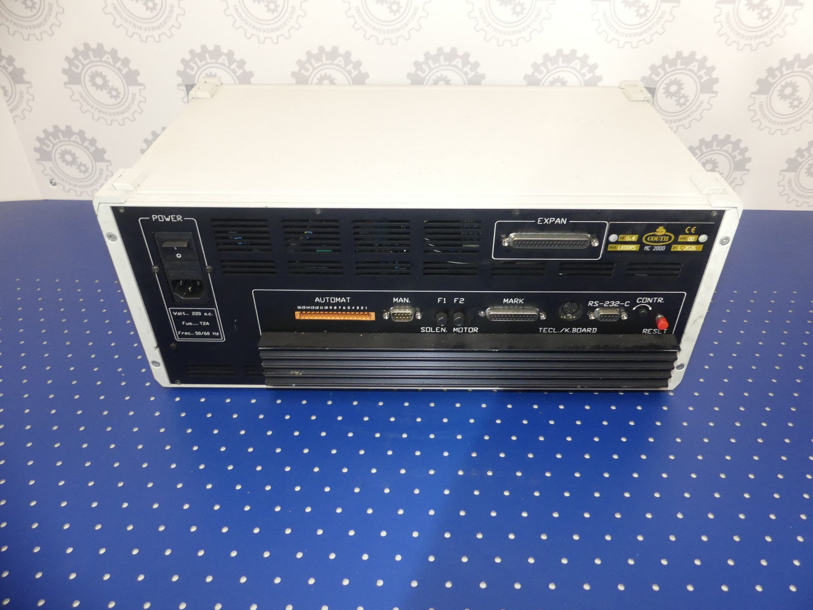 Couth MC 2000