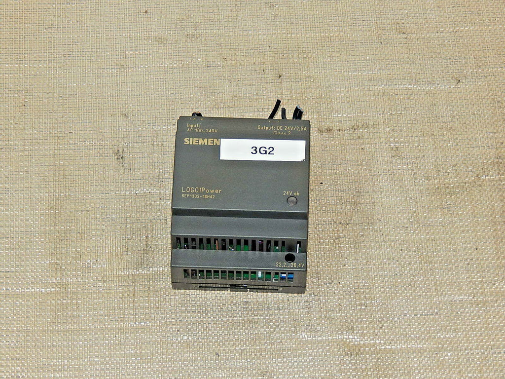  SIEMENS LOGO! 6EP1332-1SH42 // 6EP1 332-1SH42 Vers. 01 used