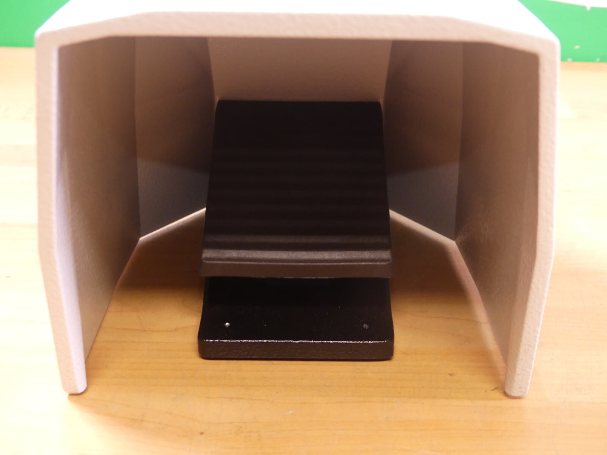 Siemens Dig.Industr. Sicherheits-Fusstaster 3SE2924-3AA20 onhe Verpackung