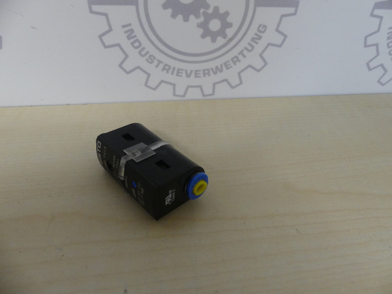 FESTO SDE5-V1-01-Q6-P-M8