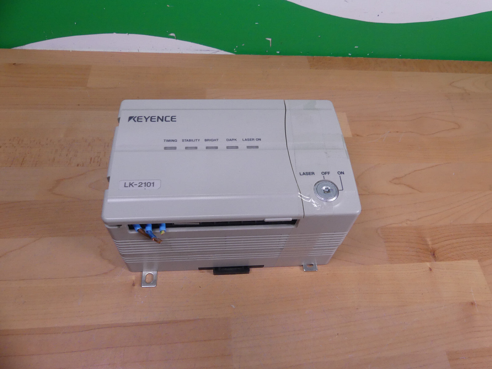 KEYENCE LK-2101 Leicht Beschädgit s.Bilder