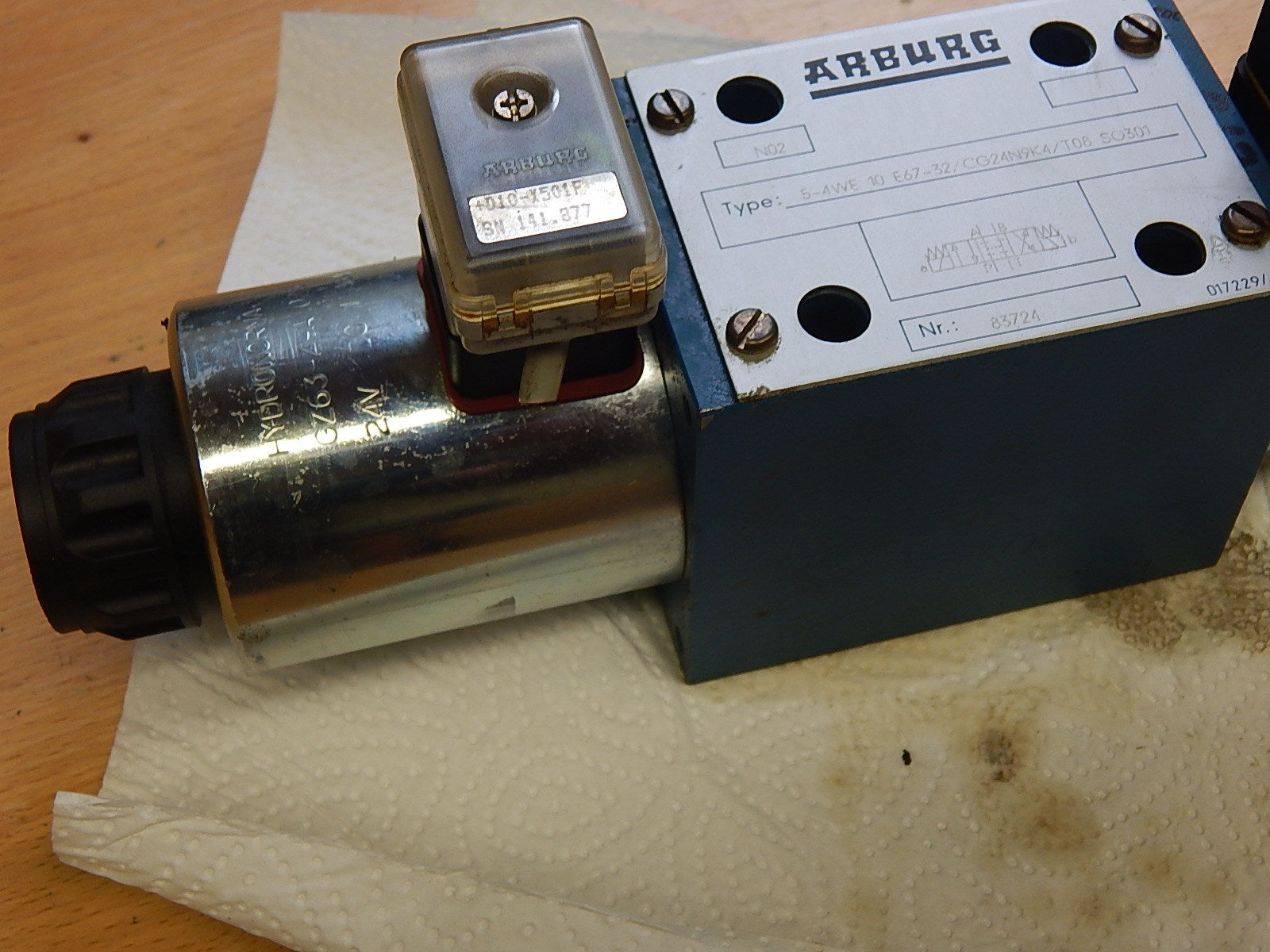 Rexroth Hydonorma Arburg  Hydraulikventil 5-4WE 10 E67-32/CG24N9K4/T08 SO301 