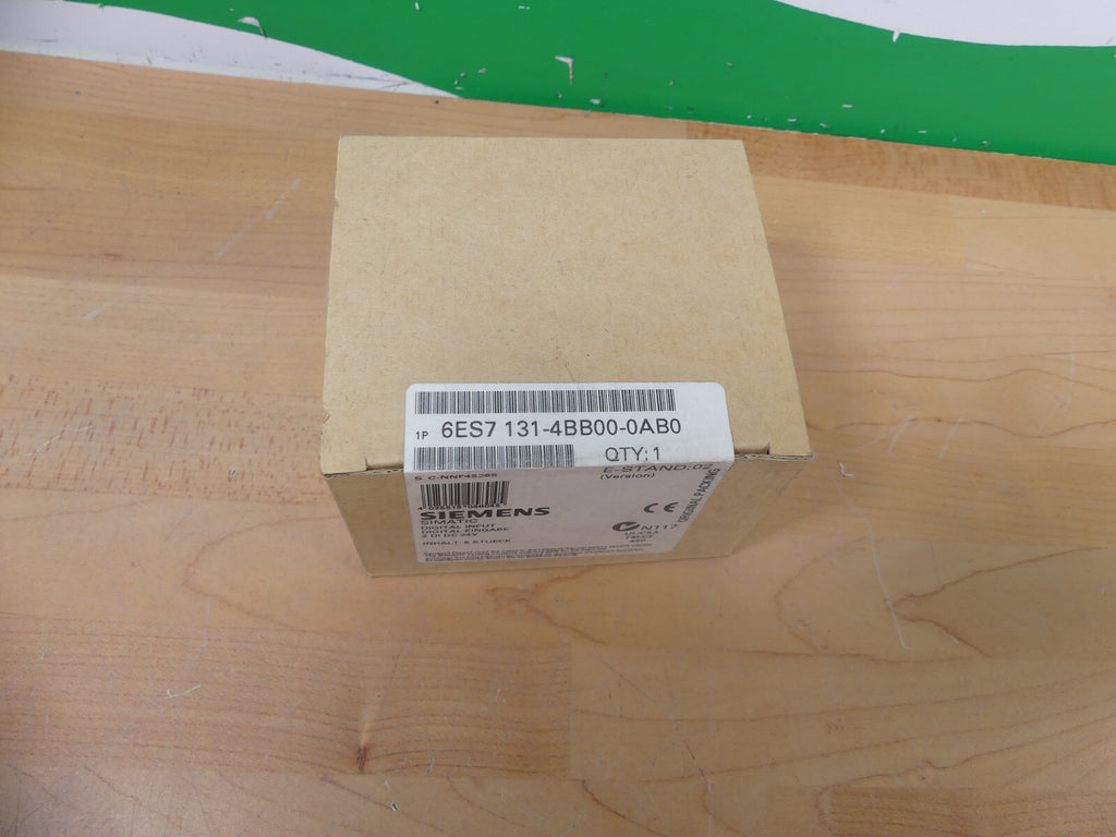 Siemens 6ES7 131-4BB00-0AB0   6ES7131-4BB00-0AB0 5er Pack NEU