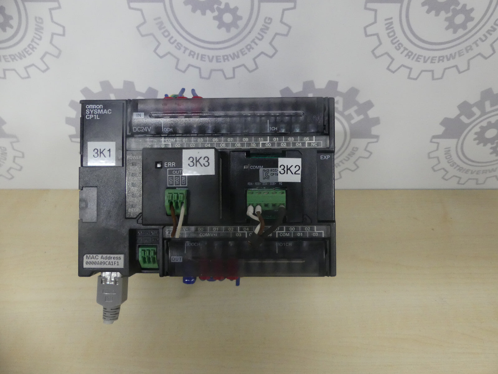 OMRON SYSMAC CP1L-EM30DT1-D