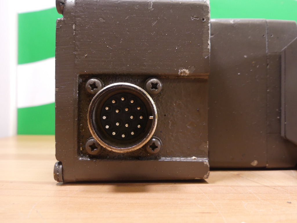 Siemens Permanent Magnet Motor 1HU5040-0AC01-Z    1HU5 040-0AC01-Z