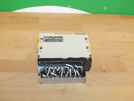 Omron CJ1W-0D211 used