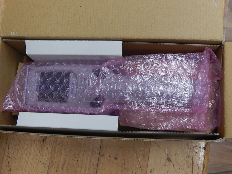 OMRON 2D Code Reader   V400-H211 New