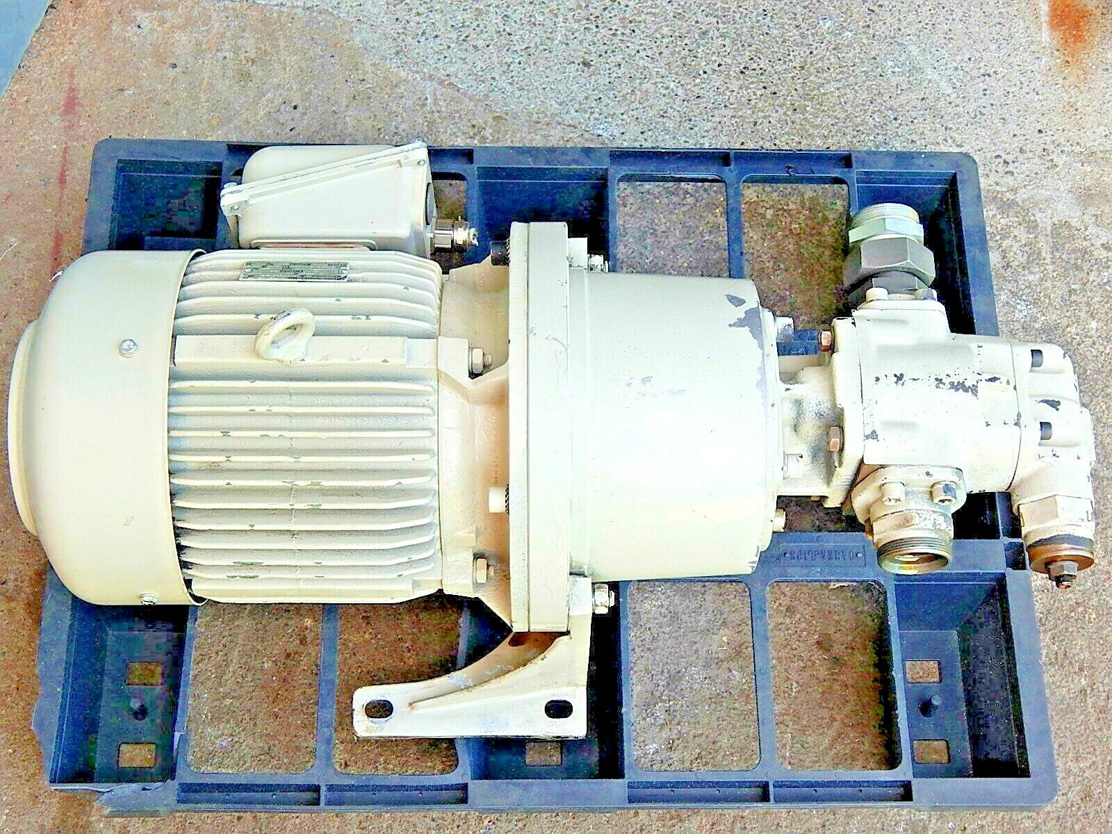 KRACHT DK F 8A 16 Zahnradpumpe Pumpe DKF8A16 5,5KW Used