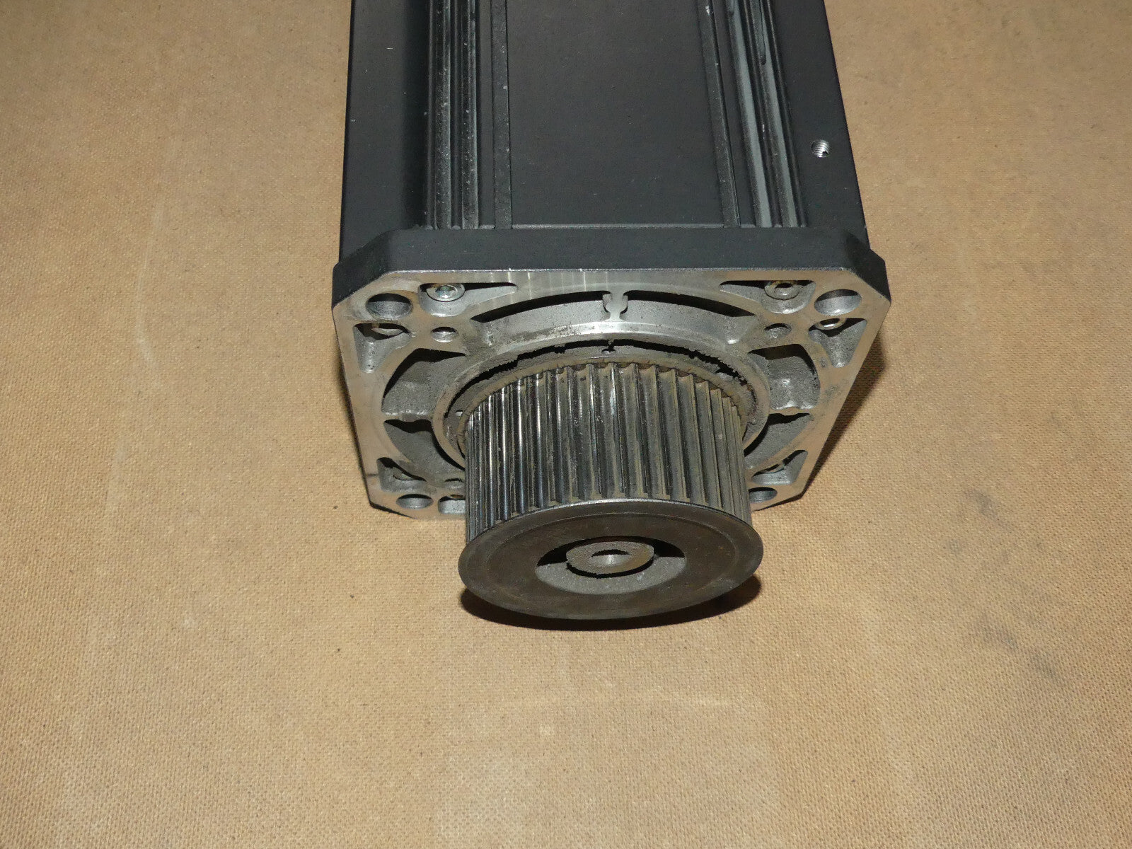 REXROTH MSK100D-0300-NN-S1-AG0-NNNN