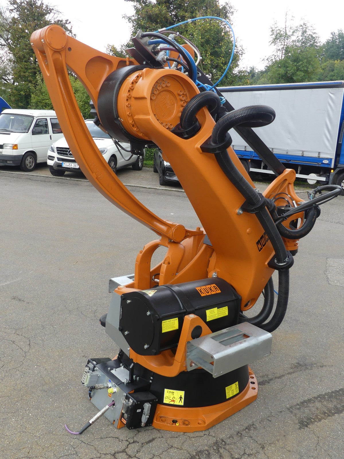 KUKA  KR 180-2 PA Industrieroboter