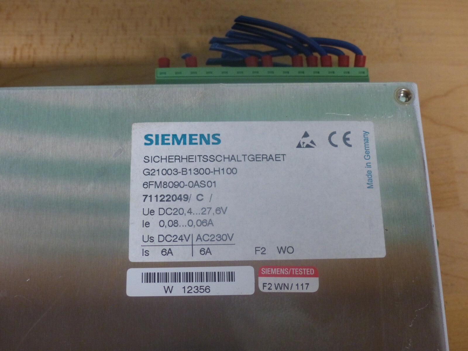Siemens G21003-B1300-H100 6FM8090-0AS01 Sichherheitsschaltgerät used s.Bilder