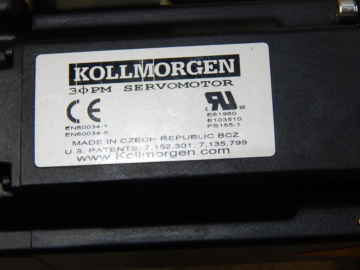 KOLLMORGEN Servomotor AKM22E-ANS2R-02 + Neugart Getriebe WPLE60  i=8
