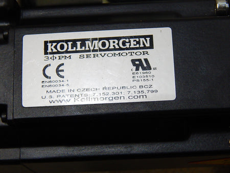 KOLLMORGEN Servomotor AKM22E-ANS2R-02 + Neugart Getriebe WPLE60  i=8