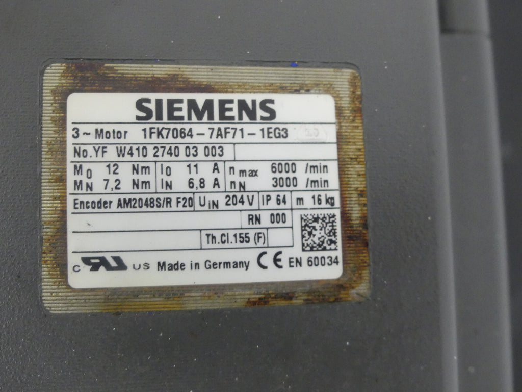 SIEMENS  S SYNCHRONSERVOMOTOR  1FK7064-7AF71-1EG3 leicht Beschadgit s.Bilder