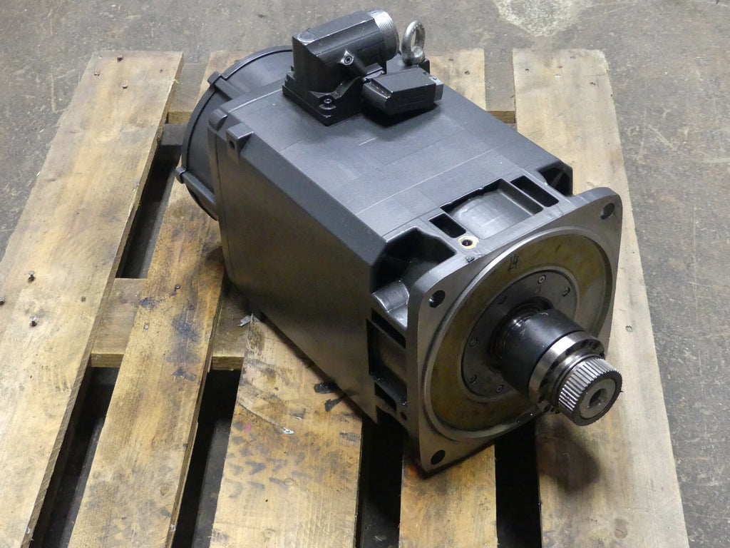 Siemens  1PH8133-1DG02-0CE1-Z ( leicht beschädigt)