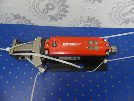 Euchner CET3-AR-CRA-AH-50X-SH-110103  + CET-A-BWK-50X