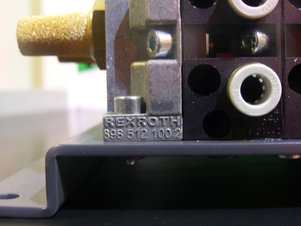 Rexroth MNR:0821300301 + MNR:0821300901+ 2x 898 512 100 2 + MN: R 415 007 717